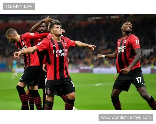 AC米兰足球俱乐部中文官网提供详细的球队阵容介绍与明星球员资料帮助粉丝深入了解AC米兰核心阵容